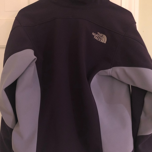 Purple north face jacket - Picture 3 of 3